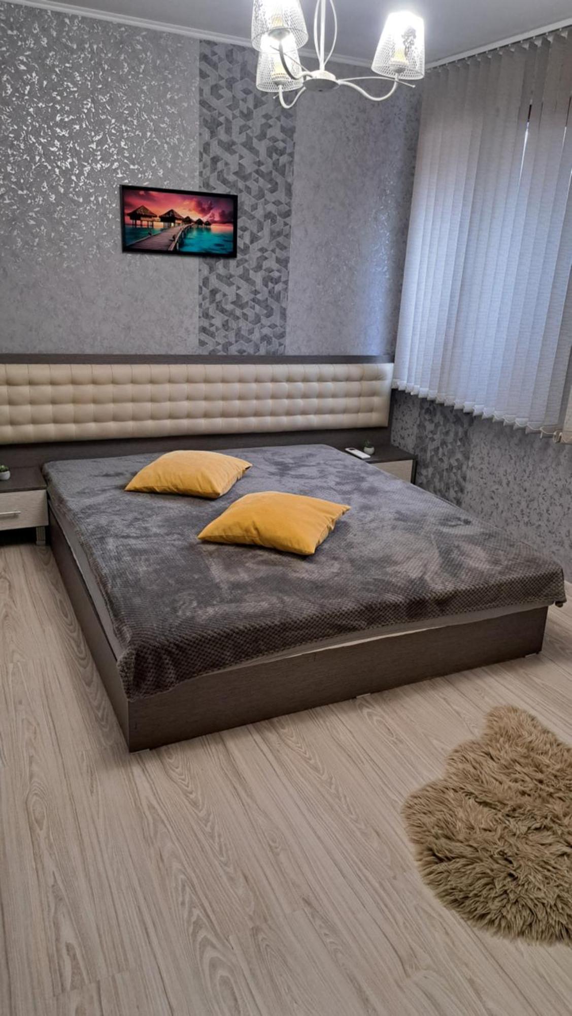 Къща Под Наем-Нощувки Targowischte Exterior foto